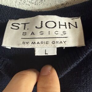 St. John Navy Blue Knit Cropped Tank Top size Large